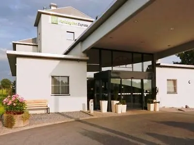 Hotel Express Luzern-neuenkirch By Ihg 3*