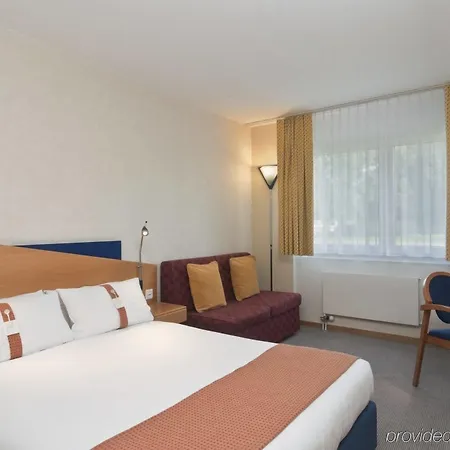 Express Luzern-neuenkirch By Ihg Hotel